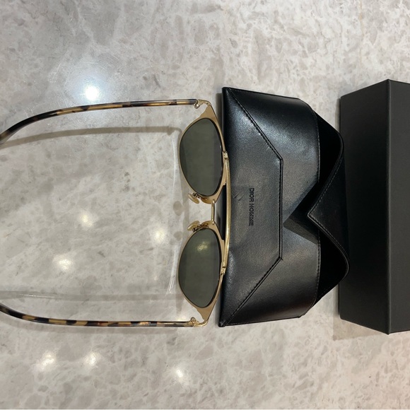 Authentic Dior Sunglasses - Picture 4 of 4